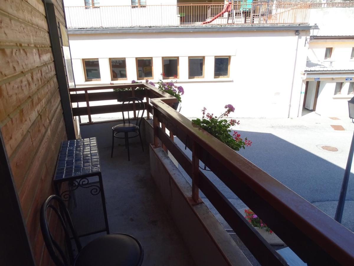 Auberge Le Bois Du Cornet La Forclaz Exterior foto