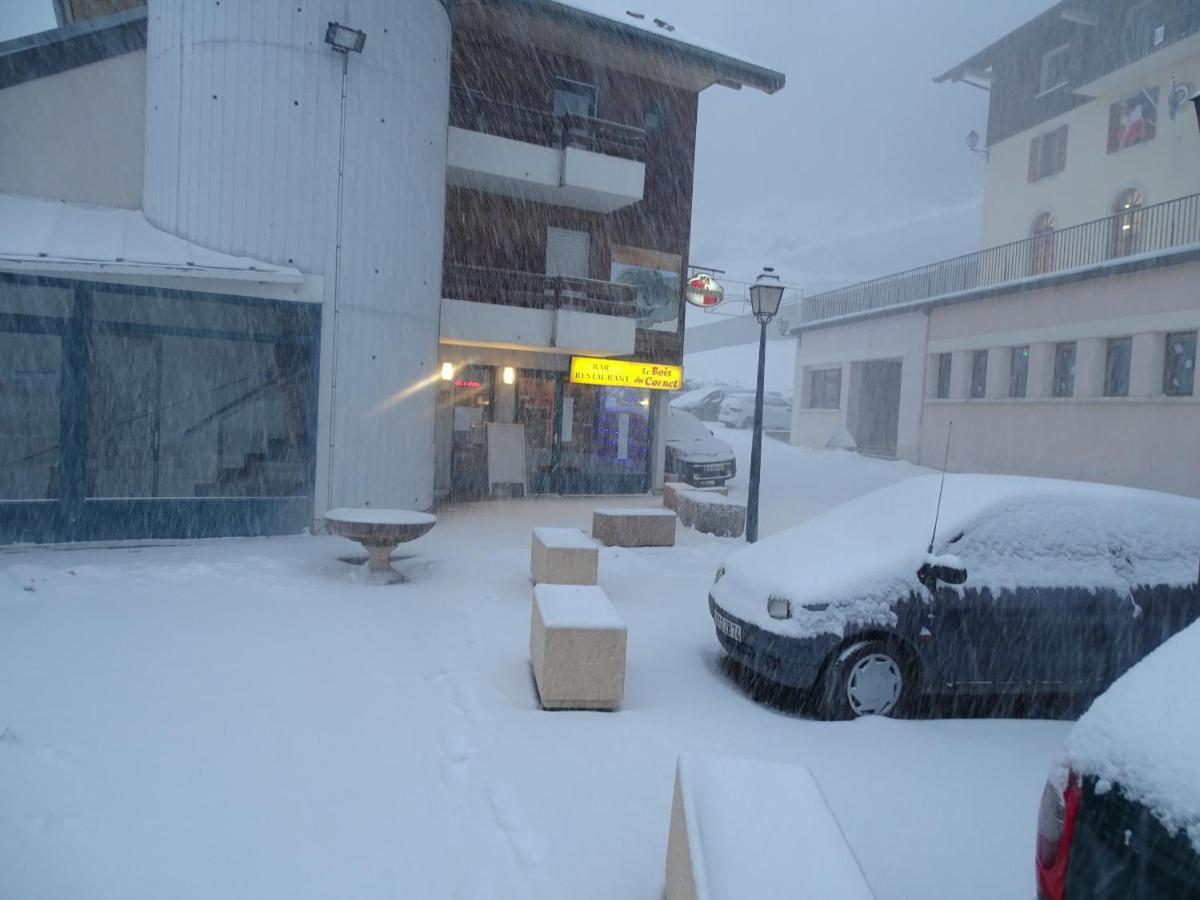 Auberge Le Bois Du Cornet La Forclaz Exterior foto